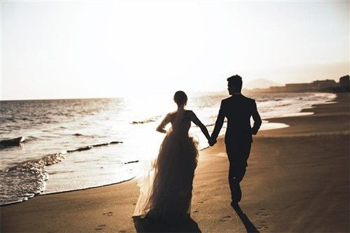 三亞廈門(mén)婚紗攝影前十名防坑攻略 上海推薦韓式婚紗照哪家好