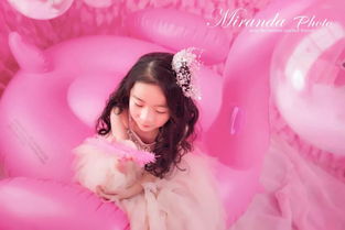 上海3店通用 49.9元親子婚紗攝影套餐,3套兒童照 親子照 相冊 擺臺等禮品