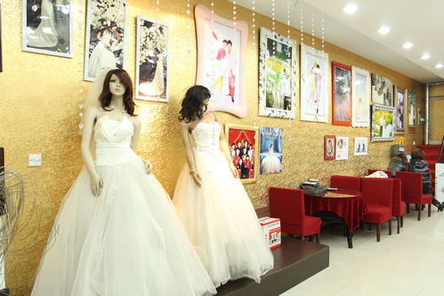 甘南與上海 婚紗攝影的兩種風(fēng)格探索